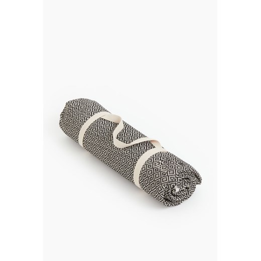 H & M - Wzorzysty koc piknikowy - Czarny ze sklepu H&M w kategorii Tekstylia ogrodowe - zdjęcie 171174399