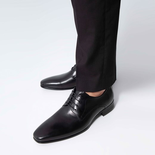 Męskie buty derby skórzane proste czarne ze sklepu WITTCHEN w kategorii Buty eleganckie męskie - zdjęcie 171188049