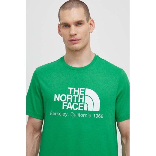 The North Face t-shirt bawełniany M Berkeley California S/S Tee męski kolor zielony z nadrukiem NF0A87U5PO81 ze sklepu ANSWEAR.com w kategorii T-shirty męskie - zdjęcie 171197455