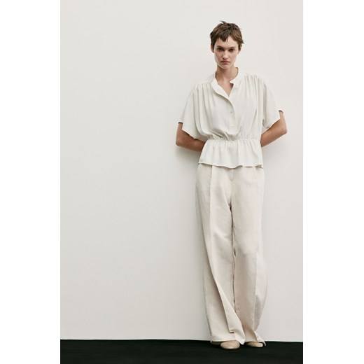 H & M - Krepowana bluzka - Beżowy ze sklepu H&M w kategorii Bluzki damskie - zdjęcie 171206816