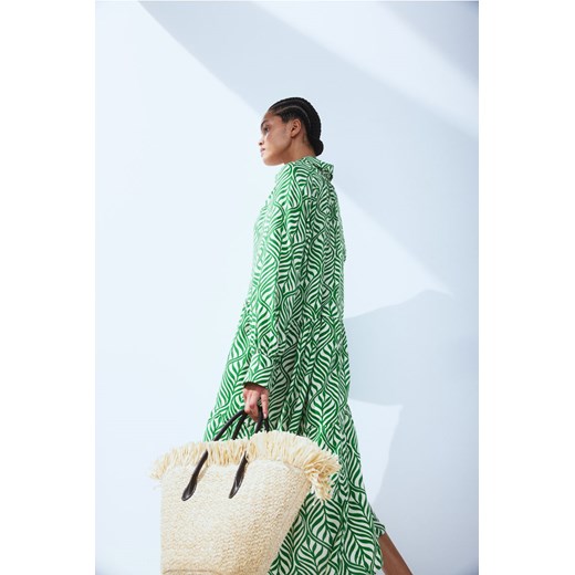 Sukienka H & M szmizjerka z długimi rękawami zielona z kołnierzykiem z wiskozy 