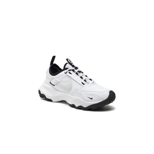 Nike Sneakersy Tc 7900 DR7851 100 Biały ze sklepu MODIVO w kategorii Buty sportowe damskie - zdjęcie 171212739