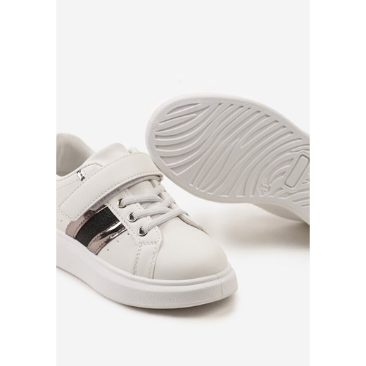 Czarne Płaskie Buty Sportowe Zapinane na Rzep z Ozdobnym Sznurowaniem i Brokatem 31 promocja born2be.pl
