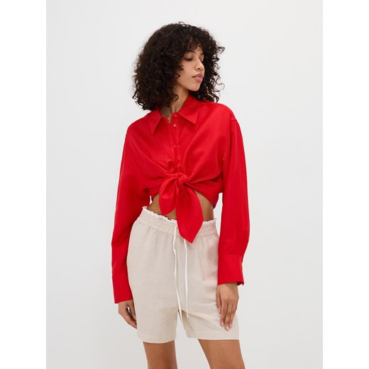 Reserved - Szorty z kontrastową lamówką - kremowy Reserved L Reserved