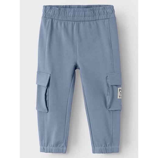 name it Spodnie dresowe &quot;Dylan&quot; w kolorze błękitnym ze sklepu Limango Polska w kategorii Spodnie chłopięce - zdjęcie 171295657