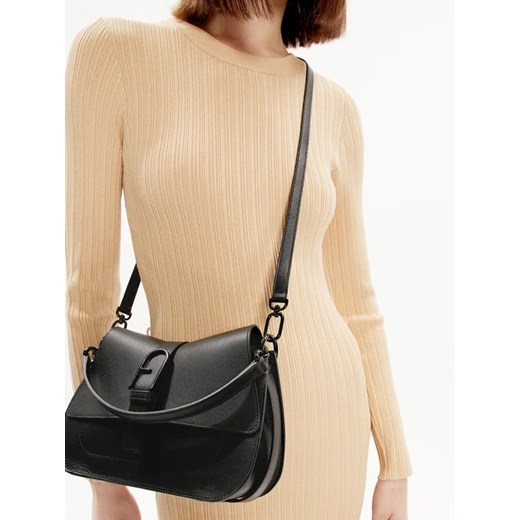 Furla Torebka Flow WB00996-BX2045-O6000-1020 Czarny Furla uniwersalny MODIVO