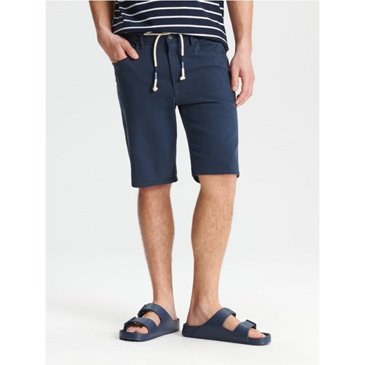 Sinsay - Szorty jeansowe regular - niebieski ze sklepu Sinsay w kategorii Spodenki męskie - zdjęcie 171434927
