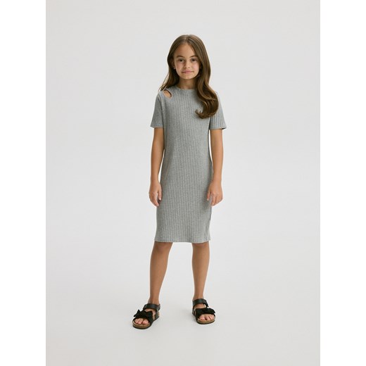 Reserved - Sukienka z wycięciami - jasnoszary ze sklepu Reserved w kategorii Sukienki dziewczęce - zdjęcie 171435047