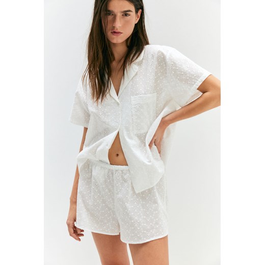 H & M - Piżama z haftem angielskim - Biały ze sklepu H&M w kategorii Piżamy damskie - zdjęcie 171438216