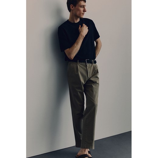 H & M - Bawełniane spodnie chinos Regular Fit - Zielony ze sklepu H&M w kategorii Spodnie męskie - zdjęcie 171438296