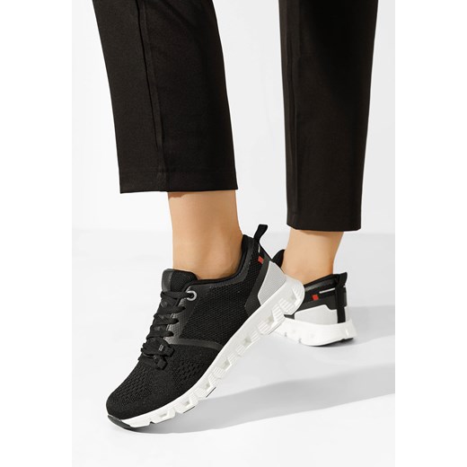 Czarne buty sportowe Vergueda ze sklepu Zapatos w kategorii Buty sportowe damskie - zdjęcie 171446356
