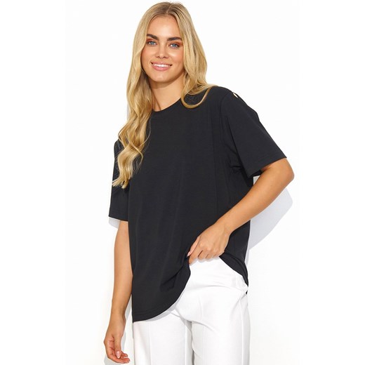 Klasyczny t-shirt damski czarny M826, Kolor czarny, Rozmiar one size, Makadamia ze sklepu Primodo w kategorii Bluzki damskie - zdjęcie 171450236