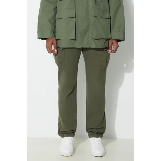 Napapijri spodnie M-Yasuni Sl męskie kolor zielony w fasonie cargo NP0A4H1GGE41 ze sklepu PRM w kategorii Spodnie męskie - zdjęcie 171450785