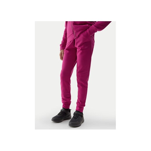 4F Spodnie dresowe 4FJWSS24TTROF587 Różowy Regular Fit ze sklepu MODIVO w kategorii Spodnie dziewczęce - zdjęcie 171454356