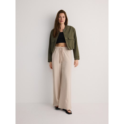 Reserved - Bawełniane spodnie - beżowy ze sklepu Reserved w kategorii Spodnie damskie - zdjęcie 171474599