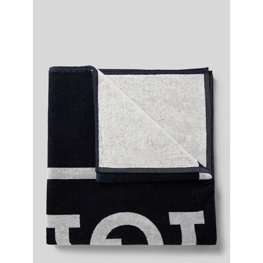 Ręcznik z nadrukiem z logo model ‘Towels’ ze sklepu Peek&Cloppenburg  w kategorii Ręczniki - zdjęcie 171475128