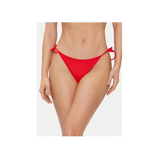 Calvin Klein Swimwear Dół od bikini KW0KW02431 Czerwony ze sklepu MODIVO w kategorii Stroje kąpielowe - zdjęcie 171508596