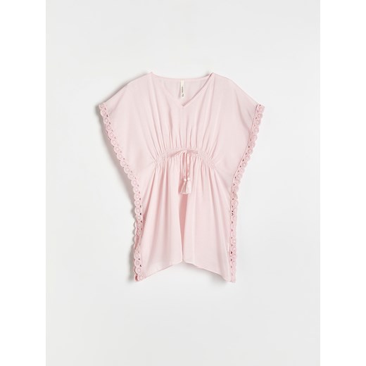 Reserved - Ponczo plażowe z haftem - pastelowy róż ze sklepu Reserved w kategorii Sukienki dziewczęce - zdjęcie 171516408