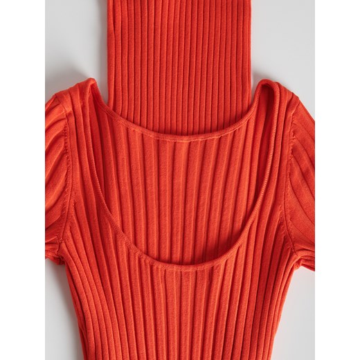 Reserved - Prążkowana sukienka midi - czerwony ze sklepu Reserved w kategorii Sukienki - zdjęcie 171520646