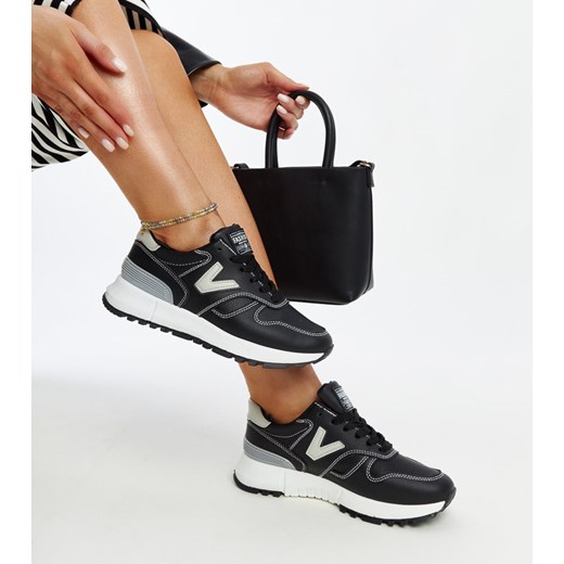 Czarne sneakersy na grubszej podeszwie Cettina ze sklepu gemre w kategorii Buty sportowe damskie - zdjęcie 171534477