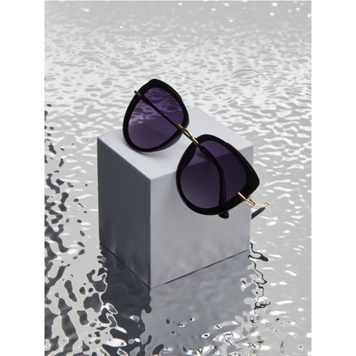 Sinsay - Okulary przeciwsłoneczne - czarny ze sklepu Sinsay w kategorii Okulary przeciwsłoneczne damskie - zdjęcie 171544808