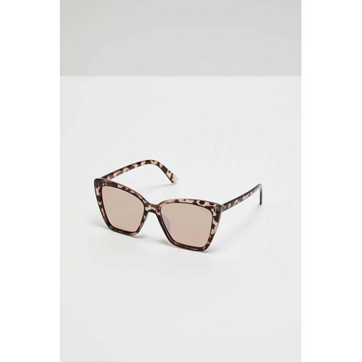 Okulary przeciwsłoneczne jasnobrązowe ze sklepu 5.10.15 w kategorii Okulary przeciwsłoneczne damskie - zdjęcie 171546319