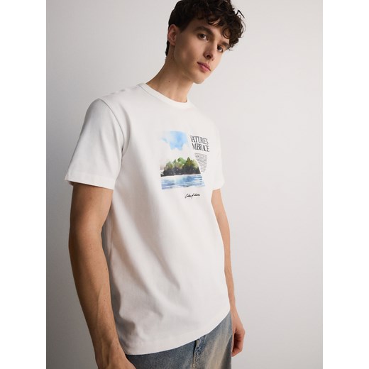 Reserved - T-shirt regular z nadrukiem - złamana biel ze sklepu Reserved w kategorii T-shirty męskie - zdjęcie 171549486