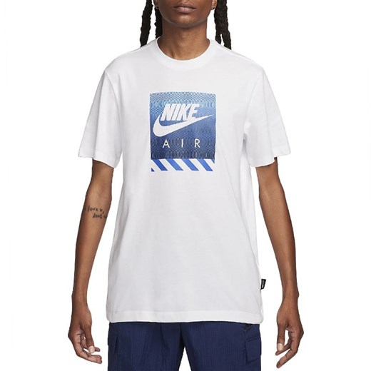 Koszulka Nike Sportswear FQ3794-100 - biała ze sklepu streetstyle24.pl w kategorii T-shirty męskie - zdjęcie 171549979