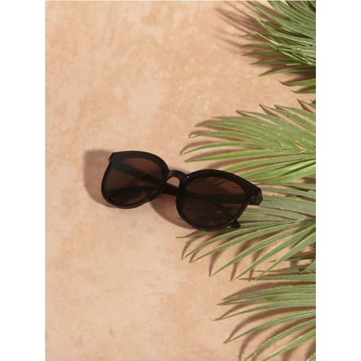 Sinsay - Okulary przeciwsłoneczne - brązowy ze sklepu Sinsay w kategorii Okulary przeciwsłoneczne damskie - zdjęcie 171552056