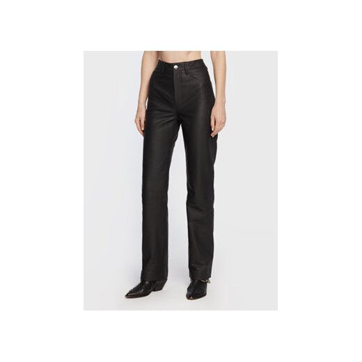 Remain Spodnie skórzane Leather RM1700 Czarny Regular Fit ze sklepu MODIVO w kategorii Spodnie damskie - zdjęcie 171556965