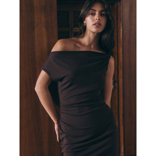 Reserved - Sukienka midi - ciemnobrązowy Reserved L Reserved