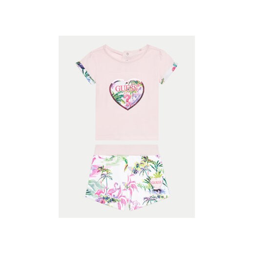 Guess Komplet t-shirt i spodenki A4GG13 K6YW3 Różowy Regular Fit ze sklepu MODIVO w kategorii Komplety niemowlęce - zdjęcie 171587148