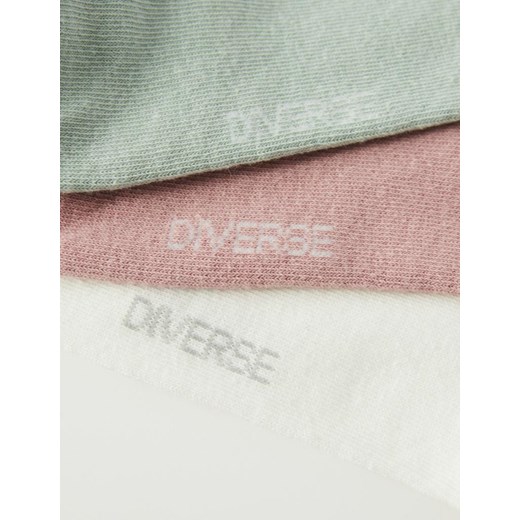 Skarpety SHORTI 3PACK II Off White-J.Róż 35-38 Diverse 35-38 Diverse