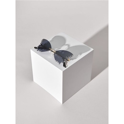 Sinsay - Okulary przeciwsłoneczne - czarny ze sklepu Sinsay w kategorii Okulary przeciwsłoneczne damskie - zdjęcie 171693586