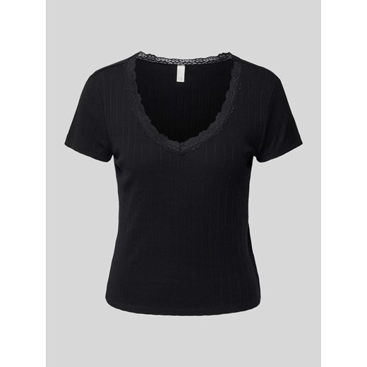 T-shirt z drobnym prążkowaniem ze sklepu Peek&Cloppenburg  w kategorii Bluzki damskie - zdjęcie 171703148