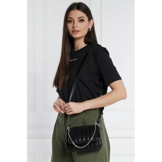 Listonoszka Emporio Armani elegancka średniej wielkości 