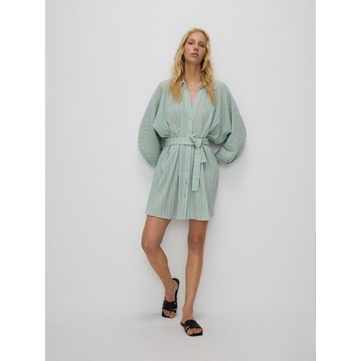 Reserved - Mini sukienka z paskiem - jasnozielony ze sklepu Reserved w kategorii Sukienki - zdjęcie 171710507