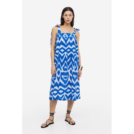Sukienka H & M w abstrakcyjnym wzorze niebieska 