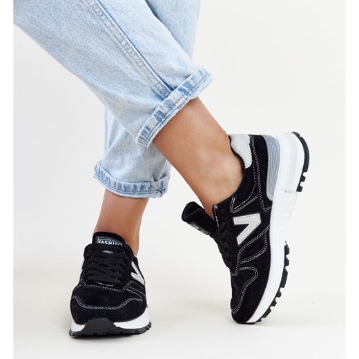 Buty sportowe damskie sneakersy sznurowane zamszowe płaskie 