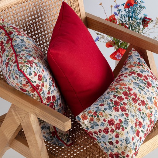 Zestaw poduszek do salonu Red Popy Flower Dekoria One Size dekoria.pl