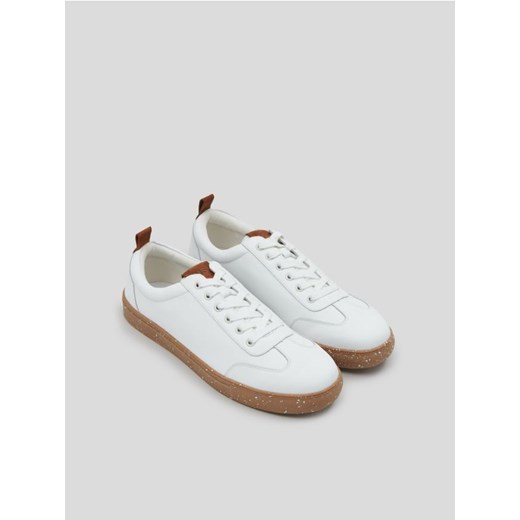 Sinsay - Sneakersy skórzane - biały ze sklepu Sinsay w kategorii Trampki męskie - zdjęcie 171831605
