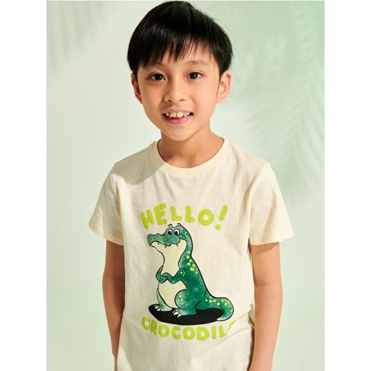 Sinsay - Koszulka z nadrukiem - kremowy ze sklepu Sinsay w kategorii T-shirty chłopięce - zdjęcie 171937238