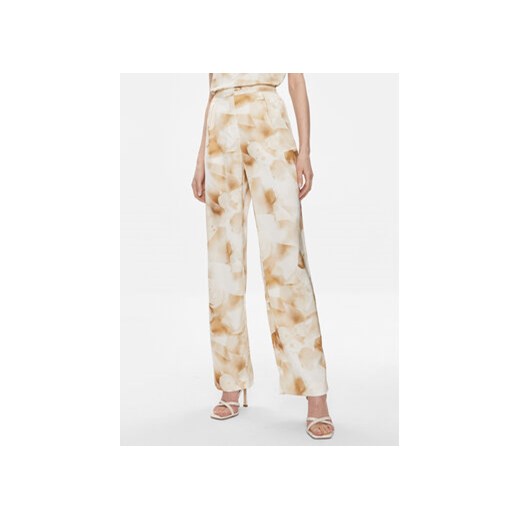Calvin Klein Spodnie materiałowe K20K206884 Beżowy Regular Fit Calvin Klein 40 MODIVO okazyjna cena