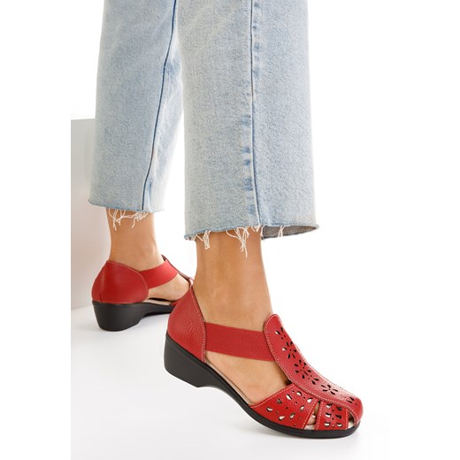 Czerwone sandały na niskim słupku Melona ze sklepu Zapatos w kategorii Sandały damskie - zdjęcie 171951405