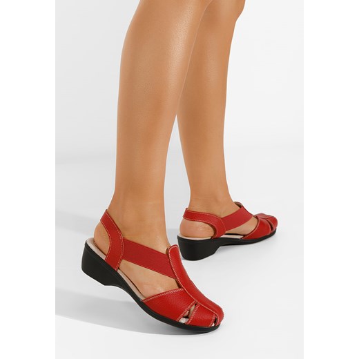 Czerwone sandały na niskim obcasie Melona V4 ze sklepu Zapatos w kategorii Sandały damskie - zdjęcie 171951426