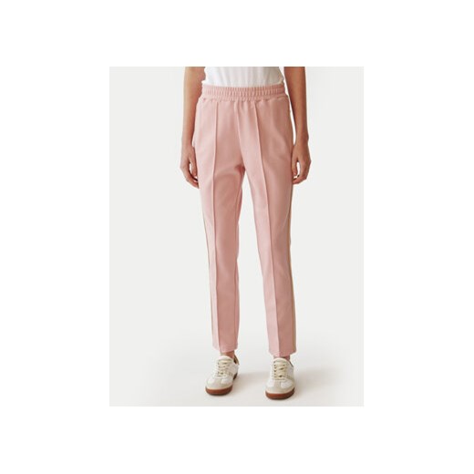 Tatuum Spodnie materiałowe Lamiko 1 T2404.145 Różowy Regular Fit ze sklepu MODIVO w kategorii Spodnie damskie - zdjęcie 171953757