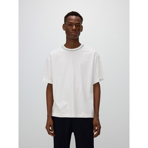 Reserved - Gładki t-shirt oversize - złamana biel ze sklepu Reserved w kategorii T-shirty męskie - zdjęcie 171964038
