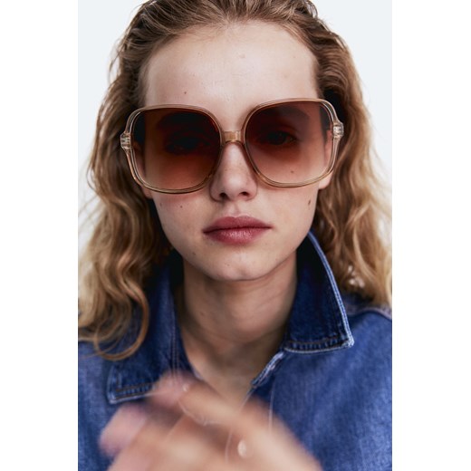 H & M - Kwadratowe okulary przeciwsłoneczne - Beżowy ze sklepu H&M w kategorii Okulary przeciwsłoneczne damskie - zdjęcie 171983199
