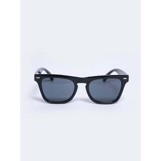 Okulary przeciwsłoneczne męskie czarne Mumer 906 ze sklepu Big Star w kategorii Okulary przeciwsłoneczne męskie - zdjęcie 171983825