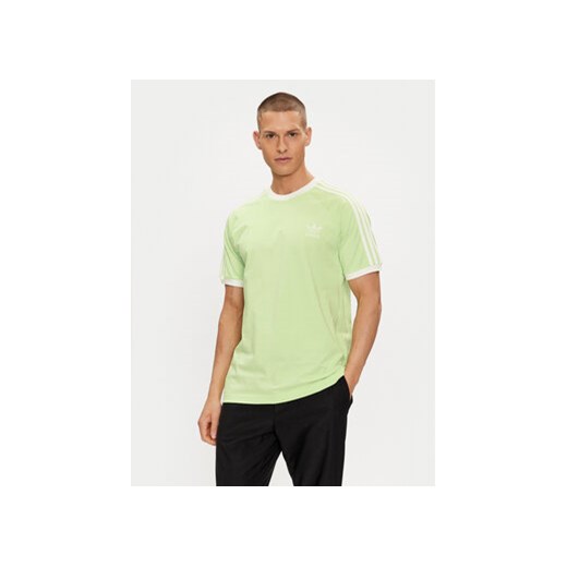 adidas T-Shirt adicolor Classics 3-Stripes IM9391 Zielony Slim Fit ze sklepu MODIVO w kategorii T-shirty męskie - zdjęcie 171991126